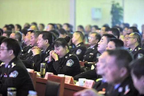 办案民警先进事迹材料